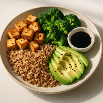 Quinoa-bowl med tofu