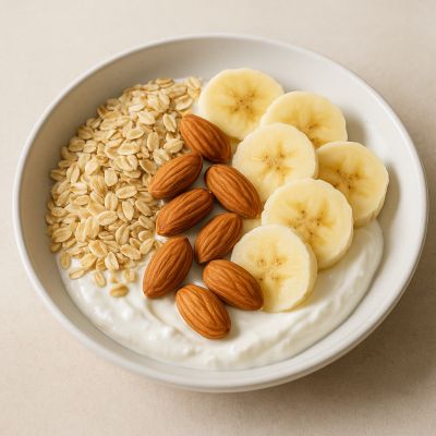 Skyr med havre, banan og mandler